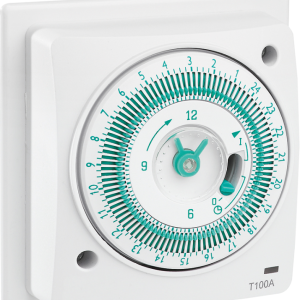 Timer 24hr Mechanical Box Mount Socket 16A